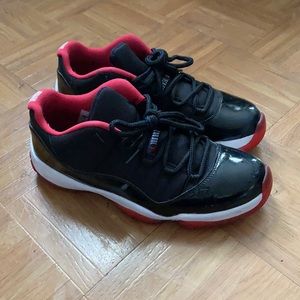 Bred Jordan 11 low